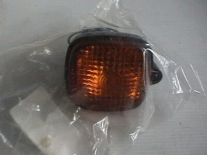 HONDA INDICATOR LAMP 33400-GC5-621 C50L CUB MTX50 MTX80 R/H FRONT 33400-GC5-622 - Picture 1 of 3