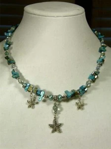 COLLANA STELLA MARINA CRISTALLO CONCHIGLIA VERDE CYNTHIA LYNN "CRYSTAL SEA" 16-18 POLLICI - Foto 1 di 1