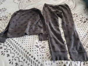 Circo brand size 4/5 2-piece pj set (gray, long sleeved) - Picture 1 of 3