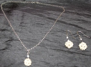 Sterling Silver White Freshwater Pearl Cluster Necklace 18'L and Earrings 1.5" - Picture 1 of 13