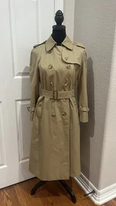 BURBERRY Vintage Trench Coat Classic Double Breasted Belted Jacket Size 4P - Picture 1 of 24