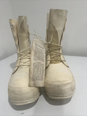 Conejito Mickey Mouse Blanco, Botas, Talla 10 Estrechas Usadas Excelente Estado Foto 1 de 3