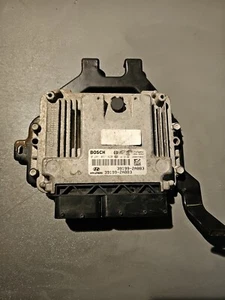 HYUNDAI IX35 2010-2015 1.7 DIESEL ENGINE CONTROL UNIT ECU 39199-2ABB3 - Picture 1 of 3