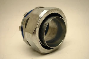 Conector recto hermético líquido fundido a presión/aluminio de 2-1/2" con garganta aislada - Imagen 1 de 5