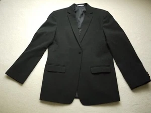 Van Heusen Boys' Adaptive Flex Stretch Suit Jacket, Faux Buttons - Size 18 - Picture 1 of 6