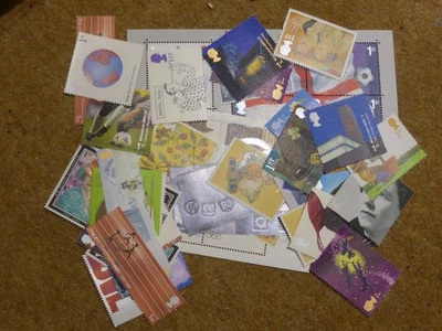 Estampillas como nuevas para franqueo - primero, segundo, E, altos valores, mezcladas, etc. - tú elegiste Foto 1 de 4