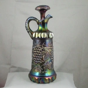 NORTHWOOD AMETHYST GRAPE & CABLE CARNIVAL GLASS DECANTER WITH STOPPER - Picture 1 of 10