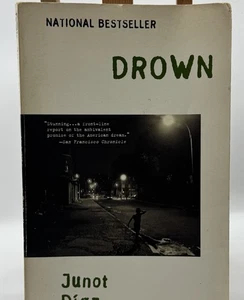 Signed / Autographed Drown Paperback by Junot Diaz Riverhead Books Edition - Picture 1 of 3