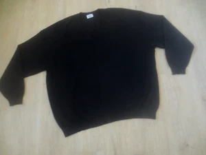 FISCHER Modell 💕schwarzer PULLOVER💕Gr. 68 (60)💕 V-Ausschnitt 💕 SCHURWOLLE 💕 - Bild 1 von 8