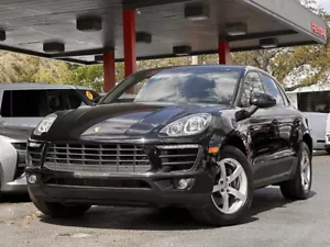 2018 Porsche Macan - Picture 1 of 40