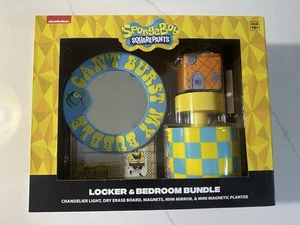 NIB Nickelodeon SPONGEBOB SQUAREPANTS 2023 LOCKER & BEDROOM BUNDLE Mirror MAGNET - Photo 1/4
