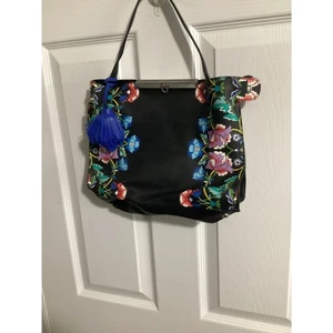 Nanette Lepore black handbag purse floral poppy blue red - Picture 1 of 3