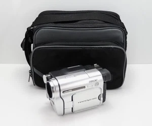 SONY HANDYCAM CCD-TRV238E CAMCORDER HI-8 TAPE VIDEO-8 ANALOGUE 8MM VIDEO CAMERA - Picture 1 of 9