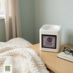 Scentsy 2014 Limited Edition Warmer Custom 10 Years of Scentsy Sleek White NIB - Picture 1 of 14