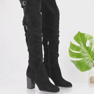 Stivali donna Sam Edelman zibellino taglia 7 OTK neri scamosciati tacco a blocco cinturini fibbia - Foto 1 di 23