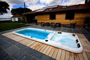 SWIM SPA Passion AQUATIC 3, 5.9m x 2.3m, 4 SWIM PUMPS, 6 seat HOT TUB - Picture 1 of 12