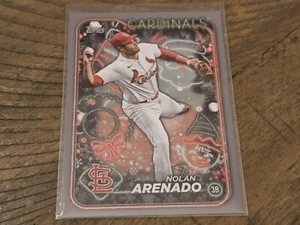 2024 Topps Holiday #H139 Nolan Arenado Silver Nmmt - Picture 1 of 3