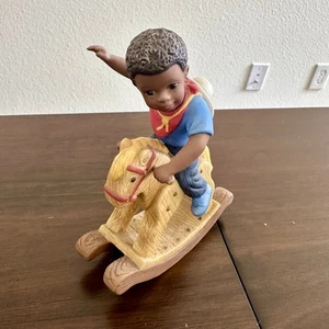 Little Pride & Joys "SO LONG PARDNER" #66011 FIGUR Afroamerikaner Junge Pferd - Bild 1 von 7