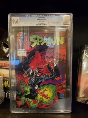 SPAWN #1 CGC 9.6 TODD McFARLANE IMAGE COMICS 1992 KEY ISSUE Un-pressed Looks 9.8 - Image 1 of 2