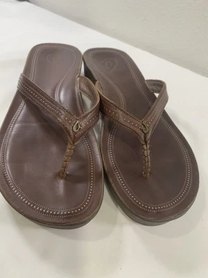 Sandálias chinelo OluKai Ola couro marrom anabela feminina tamanho W8 20322-4848 - Imagem 1 de 4