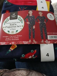 Member's Mark Unisex Kid's 2-Piece Family Holiday Pajama set size 4 - Picture 1 of 4