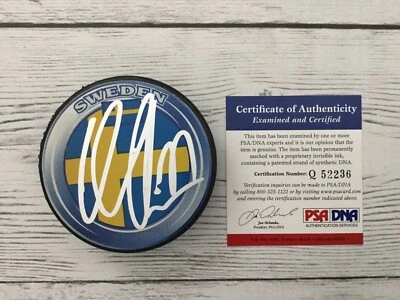 Victor Hedman Signed Autographed Sweden Hockey Puck PSA DNA COA Go Lightning a - Image 1 of 3