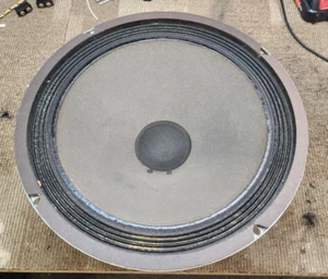 Woofer vintage CTS 933C690-1 12" 4 ohmios - Imagen 1 de 4