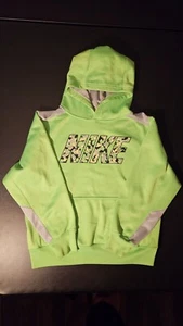 Nike Therma-Fit Fleece Pullover Hoodie Sweatshirt Youth L Green Camo Spellout - Picture 1 of 15
