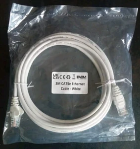 RJ45 Network Ethernet Cable Cat5e LAN UTP Patch Internet Lead 3 Meters - White - Picture 1 of 6