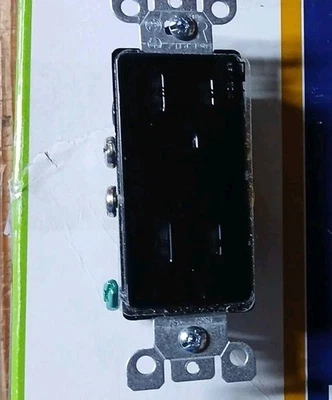 (CANTIDAD 10) Receptáculos resistentes a manipulaciones Leviton T5325-E 15Amp 125V [Negro] Foto 1 de 4