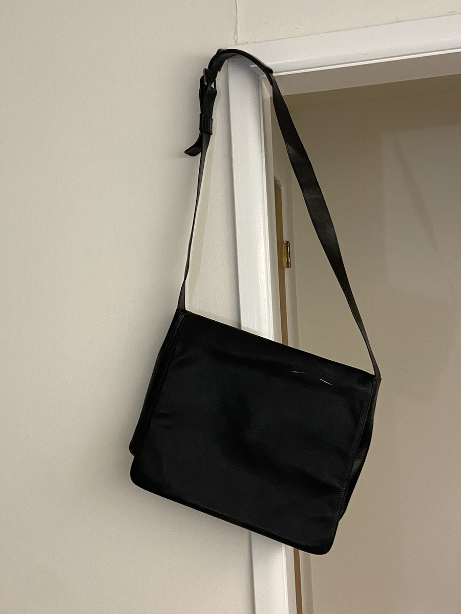Banana Republic Men's Messenger/Shoulder Bags for sale - eBay Banana Republic Men's Messenger/Shoulder Bags for sale - eBay