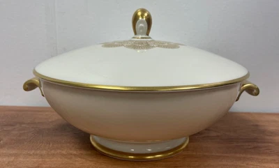 Tigela de servir Rosenthal Aida 1473 dourada creme branco porcelana coberta pedestal - Imagem 1 de 4