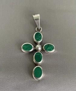 Sterling Silver Mexico Malachite Large Cross Pendant - Picture 1 of 3
