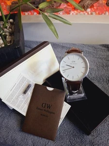 Daniel Wellington Unisex Watch 40mm Case St. Maws Original Box/Paperwork #32 - Picture 1 of 10