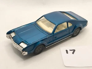 CORGI TOYS 264 OLDSMOBILE TORONADO DIECAST MODEL CAR METALLIC BLUE 1966 NR MINT - Picture 1 of 6