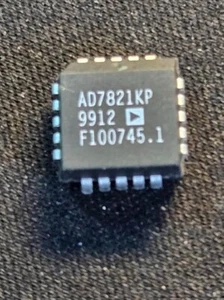 AD7821KP ANALOG DEVICES A/D converter, Ch: 1, 8bit, 1Msps, 5V, PLCC20 NEW $29 - Picture 1 of 2