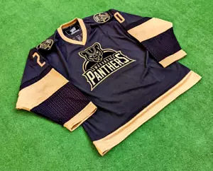 Wakanda Panthers Hockey Jersey Mens Med Marvel Black Panther #20 T'Challa New - Picture 1 of 6