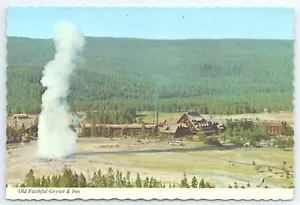 Postkarte Old Faithful Geysir Inn Luftaufnahme Yellowstone Nationalpark Wyoming - Bild 1 von 2