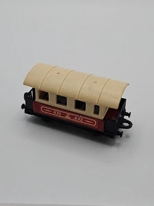 MATCHBOX RED PASSENGER COACH MB44-C1 LOOSE - Picture 1 of 6