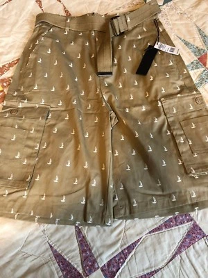 NUEVO PANTALÓN CORTO PARA HOMBRE BROOKLYN XPRESS CAQUI BEIGE BLANCO VELERO CINTURÓN NUEVO CON ETIQUETAS $45. Talla 32 Foto 1 de 4