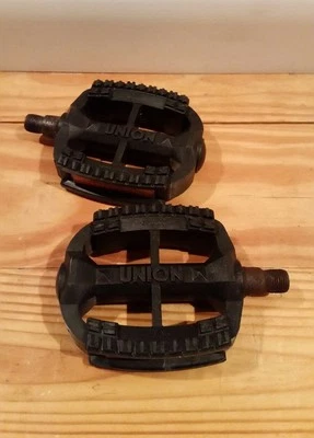 NOS Union 9/16" W. Germany Pedals Vtg Resin MTB K10 490 IB314 - Image 1 of 4