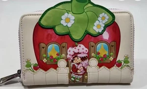 Loungefly Stawberry  Girl Wallet - Picture 1 of 2