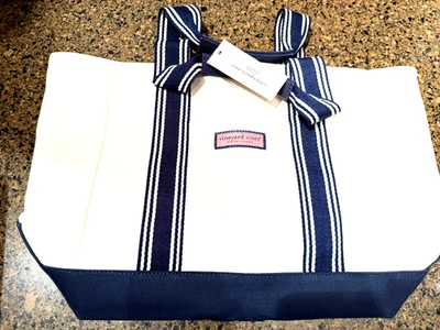 Nuevo Bolso de Mano Vineyard Vines Heritage Clásico Mediano Playa Azul Marino Blanco $118 Foto 1 de 4