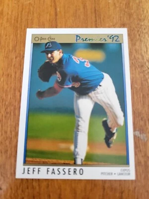 OPC PREMIER  BASEBALL CARDS  1992 / 119 JEFF FASSERO MONTREAL EXPOS - Image 1 of 2