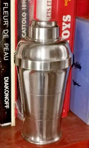 ST Medart Cocktail Shaker Silver Plated Art Deco - Picture 1 of 3