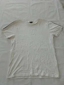 Mens T-shirt Peacocks Size L Crew Neck Shoulder Detail White 23538 - Picture 1 of 14