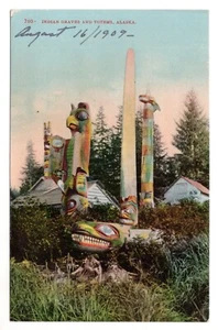Alaska Graves and Totem Poles Vintage 1909 Postcard - Picture 1 of 2