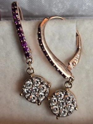 紫色和白色钻石杠杆耳环 14K 玫瑰 1 克拉以上 — 第 1/2 张图片