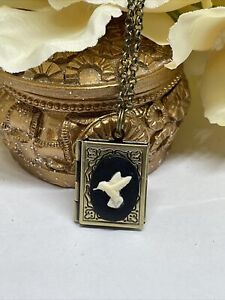 Dainty Cameo Christmas book Locket Bronze gold pendant necklace Hummingbird 