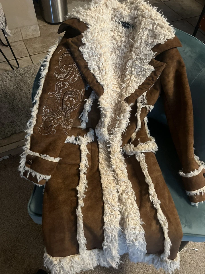 chaqueta de piel sintética y2k Foto 1 de 1